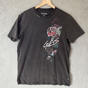 GUESS Rose Embroidered Grafitti T Shirt Mens Medium Faded Black Retro 80s 90s
